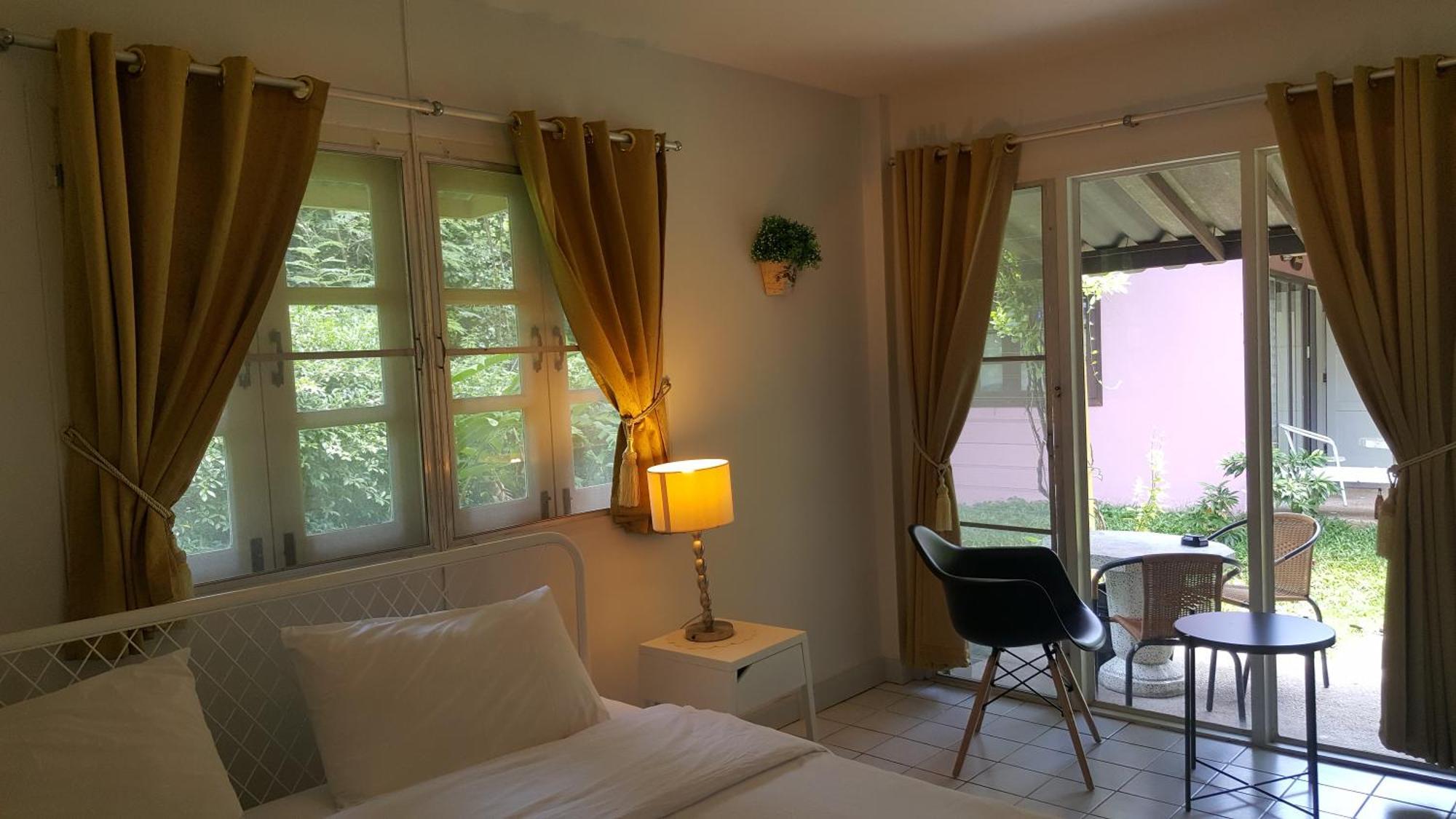 Villa Baan Kratom Tong By The Sea Cha-am Exterior foto