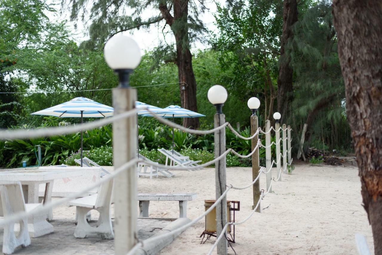 Villa Baan Kratom Tong By The Sea Cha-am Exterior foto